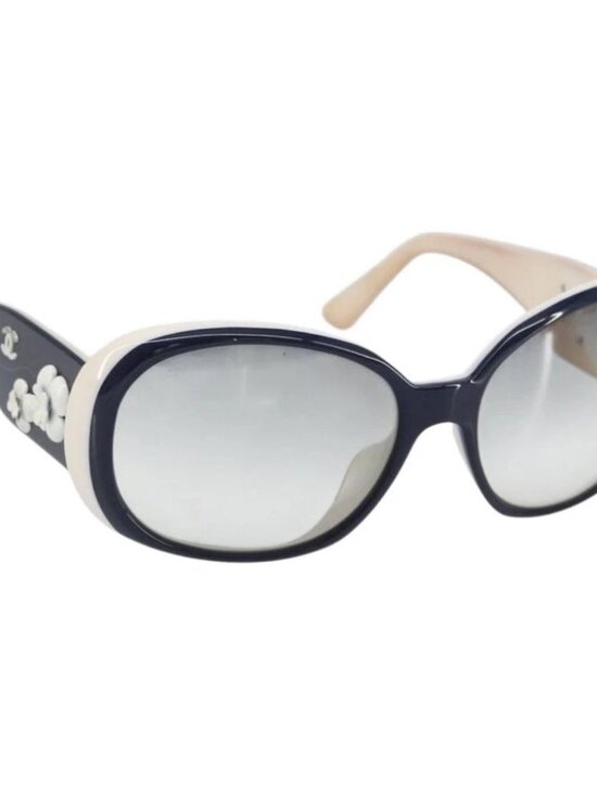 CHANEL Sunglasses plastic White CC Auth main image 11